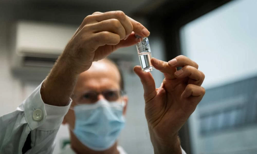 Στο 98,5% η επιτυχία του Sputnik V στην τρίτη φάση των δοκιμών